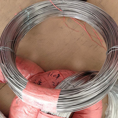 202 7mm Kawat Datar Stainless Steel Halus Untuk Konstruksi